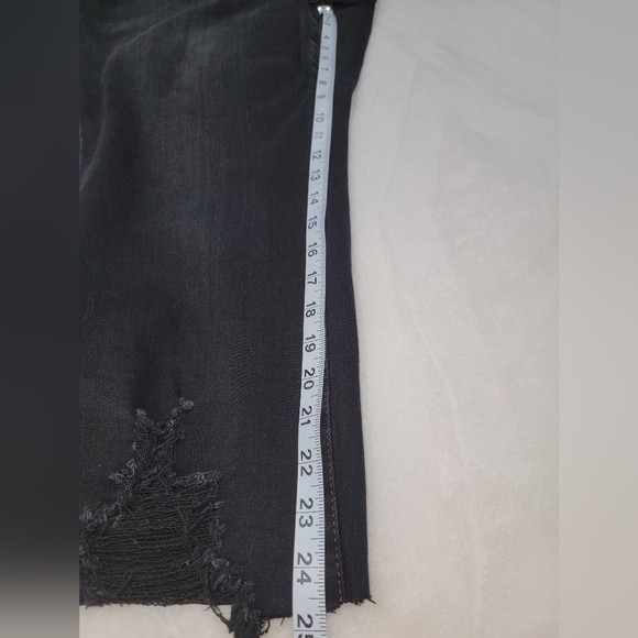 Judy Blue Black Ankle Cropped Jeans - Picture 8 of 11